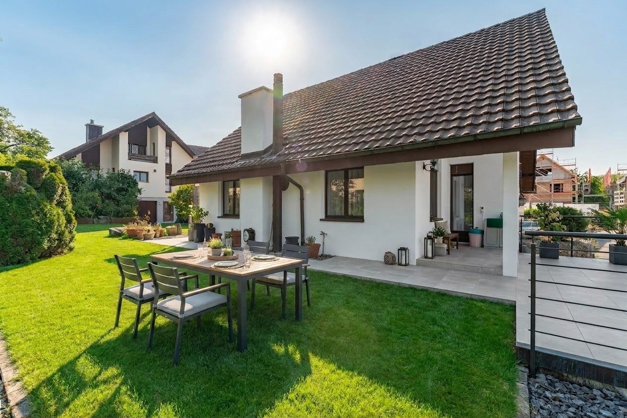 Einfamilienhaus in Boswil nach der Inszenierung